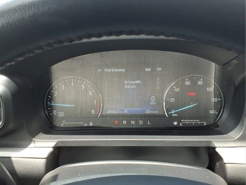 Used 2024 Ford Explorer XLT w/ Equipment Group 202A AWD/4WD image 20