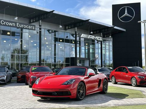 Used 2024 Porsche 718 Boxster GTS RWD image 1