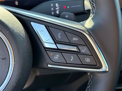 Used 2025 Buick Enclave Preferred image 26