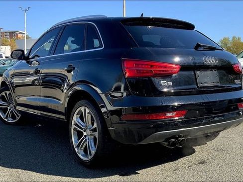 Used 2017 Audi Q3 2.0T Premium Plus w/ Premium Plus Package image 3
