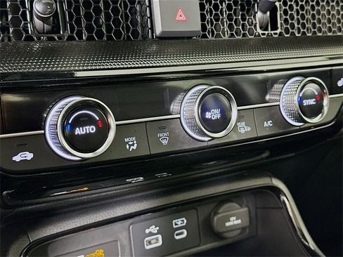 Certified 2025 Honda CR-V Sport Touring image 25