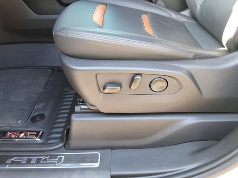 Certified 2026 GMC Sierra 2500 AT4 w/ AT4 Premium Plus Package AWD/4WD image 27