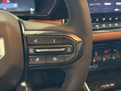 New 2026 GMC Canyon AT4 AWD/4WD image 28