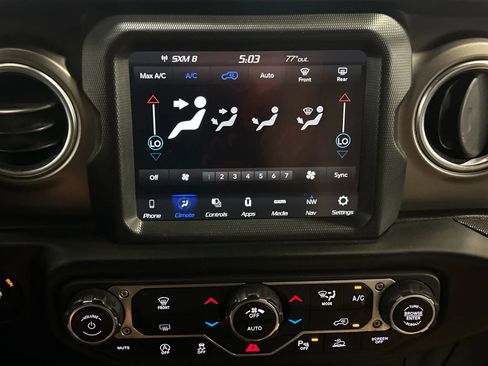 Used 2021 Jeep Wrangler Unlimited Rubicon AWD/4WD image 31