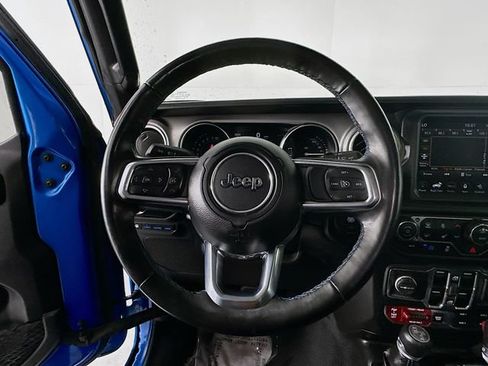 Used 2023 Jeep Wrangler Unlimited Rubicon 4xe w/ Cold Weather Group AWD/4WD image 13