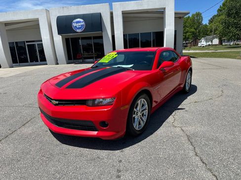 Used 2015 Chevrolet Camaro LT w/ Black Rally Stripe Package RWD image 1