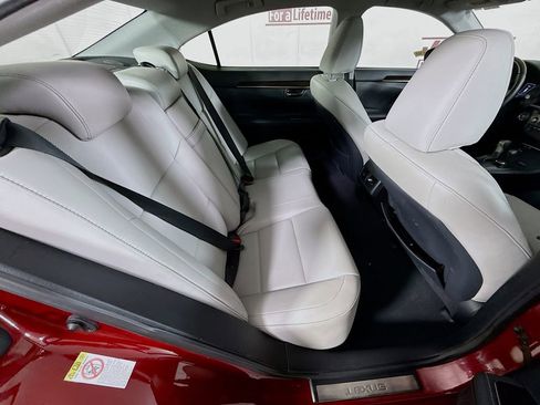 Used 2018 Lexus ES 350 w/ Premier Package FWD image 29