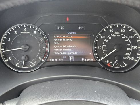Used 2023 Nissan Armada Platinum w/ Captain's Chairs Package AWD/4WD image 31