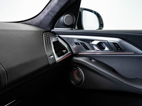 New 2026 BMW XM Label Red image 39