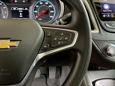 Used 2022 Chevrolet Malibu LS FWD image 12