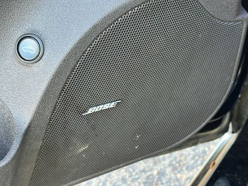 Used 2011 Chevrolet Malibu LTZ image 17