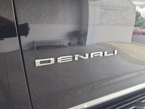 Certified 2024 GMC Yukon Denali AWD/4WD image 32
