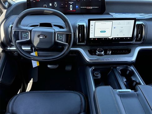 New 2025 Ford Expedition Tremor image 33