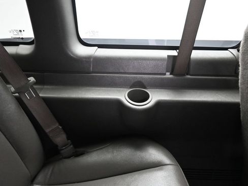 Used 2023 Chevrolet Express 3500 LS RWD image 28