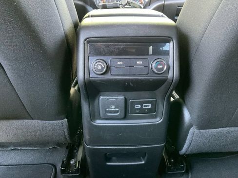 Used 2023 GMC Acadia SLE w/ Driver Convenience Package AWD/4WD image 23