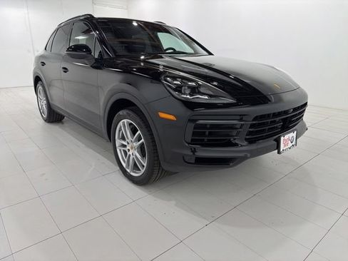 Used 2022 Porsche Cayenne Platinum Edition AWD/4WD image 7