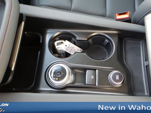 New 2025 Ford Explorer Active w/ Active Comfort Package image 17