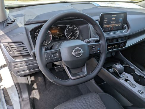 New 2026 Nissan Rogue SV FWD image 15