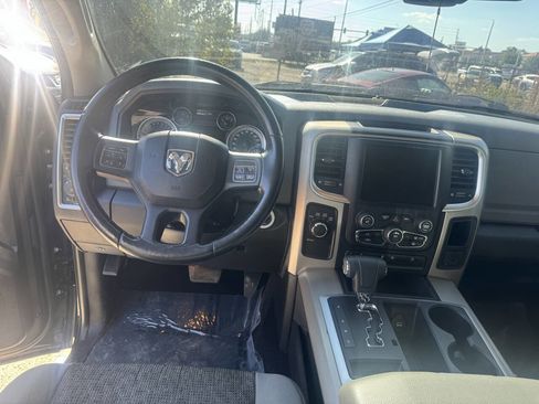 Used 2013 RAM 1500 Lone Star image 5