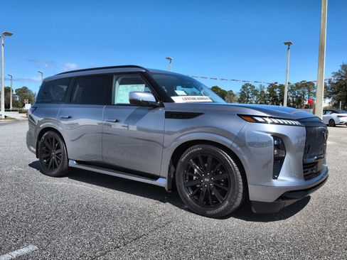 New 2026 INFINITI QX80 Luxe w/ Cargo Package image 3