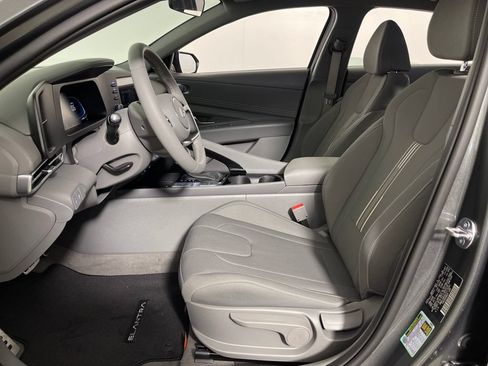 New 2026 Hyundai Elantra SEL Sport Premium FWD image 12