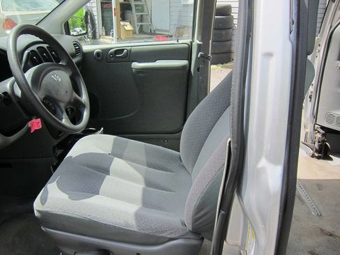 Used 2006 Dodge Grand Caravan SE w/ Popular Equipment Group I FWD image 13