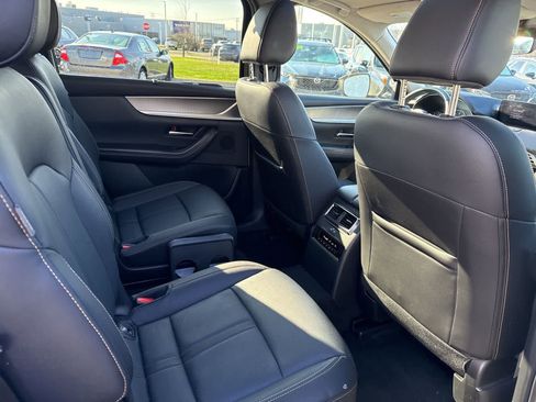 Used 2024 MAZDA CX-90 3.3 Turbo w/ Preferred Plus image 26