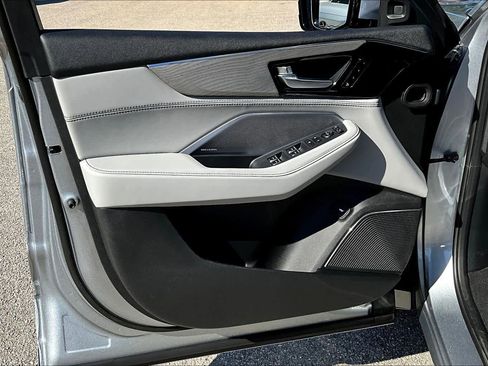 New 2026 Acura MDX SH-AWD w/ Advance Package image 10