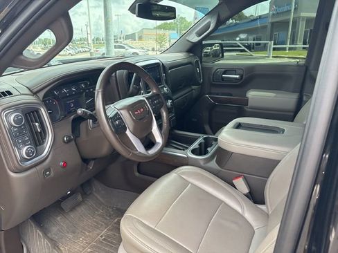 Used 2020 GMC Sierra 1500 SLT w/ SLT Premium Plus Package AWD/4WD image 8