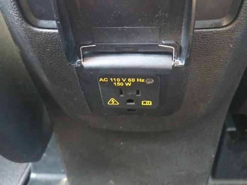 Used 2016 Ford Escape Titanium w/ Equipment Group 301A FWD image 20