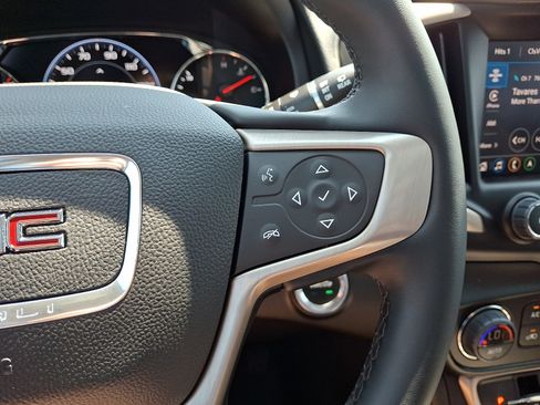 Certified 2023 GMC Terrain Denali w/ Denali Premium Package AWD/4WD image 22