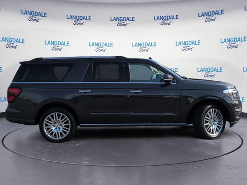 Used 2023 Ford Expedition Max Limited RWD image 3