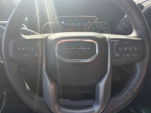 Used 2020 GMC Sierra 1500 Denali w/ Denali Ultimate Package AWD/4WD image 14