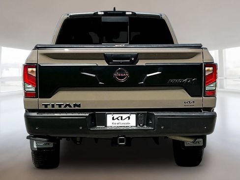 Used 2023 Nissan Titan PRO-4X w/ Pro-4x Convenience Package AWD/4WD image 5