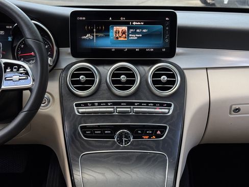 Used 2019 Mercedes-Benz C 300 C 300 image 5