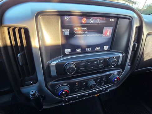 Used 2014 GMC Sierra 1500 SLE w/ SLE Value Package image 13