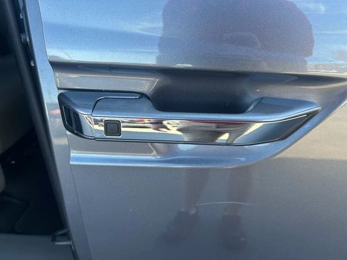 Used 2014 Honda Odyssey Touring image 27