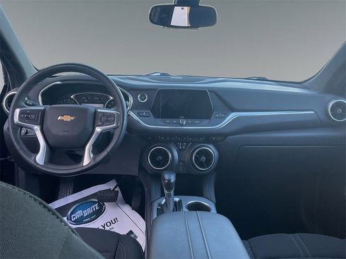 Used 2020 Chevrolet Blazer LT image 9