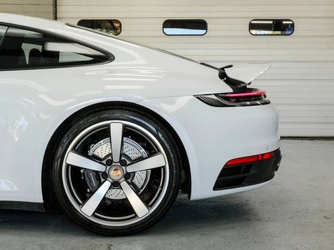 Used 2021 Porsche 911 GT3 RS image 31