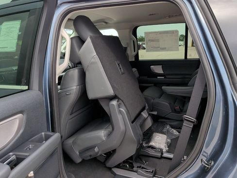 New 2027 Ford Expedition Active RWD image 35