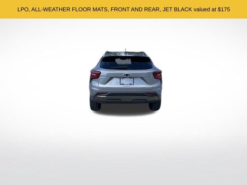 Used 2024 Chevrolet Trax ACTIV w/ Driver Confidence Package FWD image 4