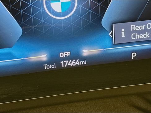 Used 2025 BMW X2 xDrive28i image 19