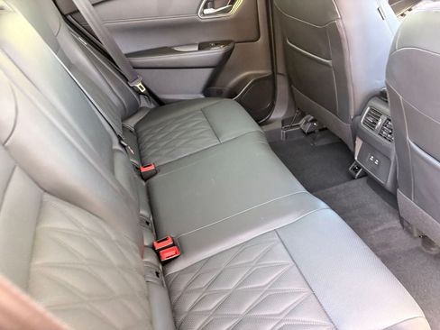 Certified 2025 Nissan Rogue Platinum FWD image 15