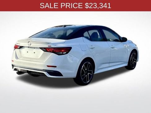 New 2025 Nissan Sentra SR image 16