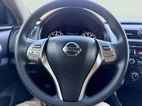 Used 2013 Nissan Altima 2.5 S FWD image 26