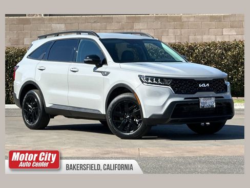 Used 2022 Kia Sorento S AWD/4WD image 1