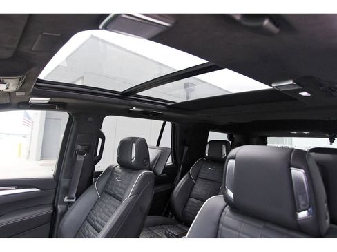 New 2026 Cadillac Escalade Platinum Sport AWD/4WD image 25