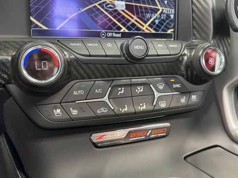 Used 2016 Chevrolet Corvette Z06 w/ 2LZ Preferred Equipment Group RWD image 70