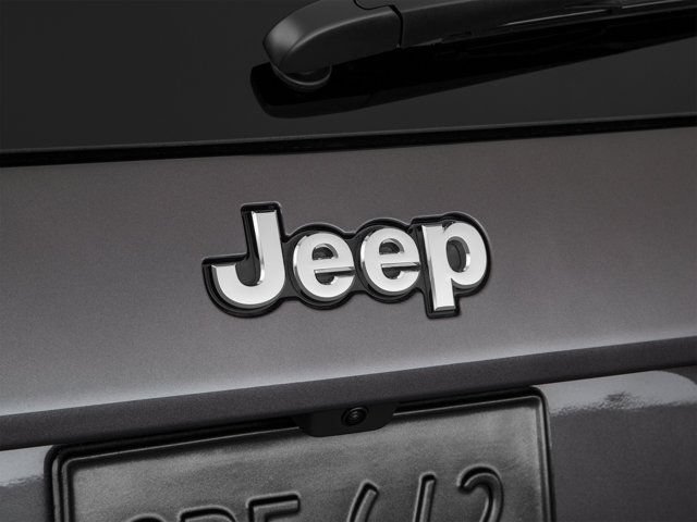 Used 2019 Jeep Cherokee Latitude Plus FWD image 49