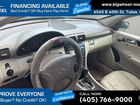 Used 2005 Mercedes-Benz C 320 Sedan image 8